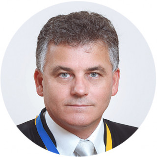 Костянтин Богатир