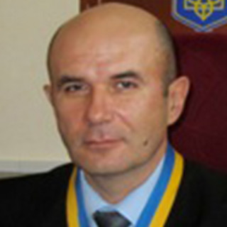 Олег Антонюк