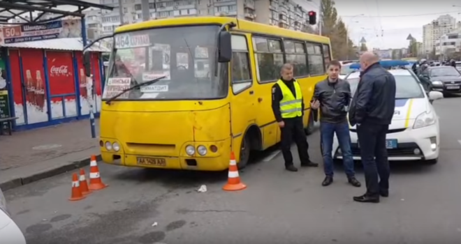 Смертельное ДТП в Киеве:  водителя маршрутки, который убил супружескую пару, взяли под стражу