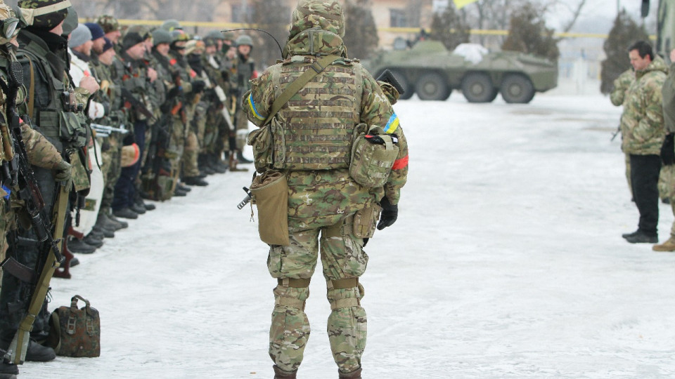 Военное положение в Украине: когда введут военные администрации