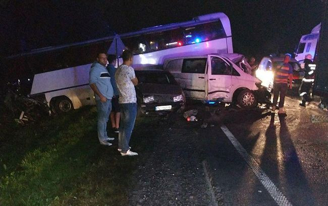 ДТП на Львівщині з повним автобусом дітей: з’явилися нові деталі