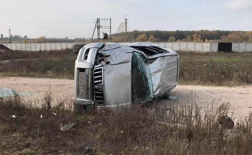 Під Києвом підліток загинув за кермом батьківської іномарки