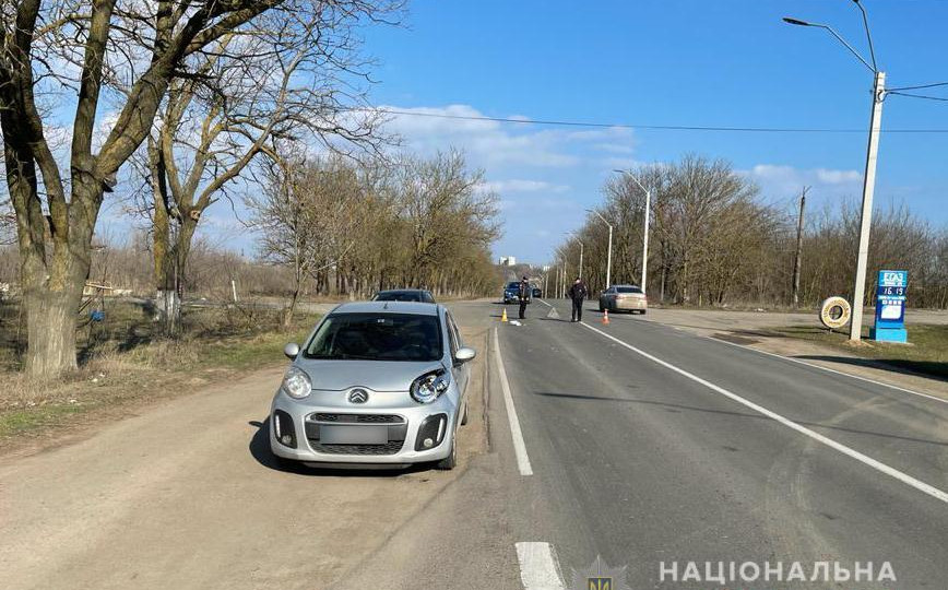 Под Одессой автомобиль насмерть сбил 13-летнюю девочку