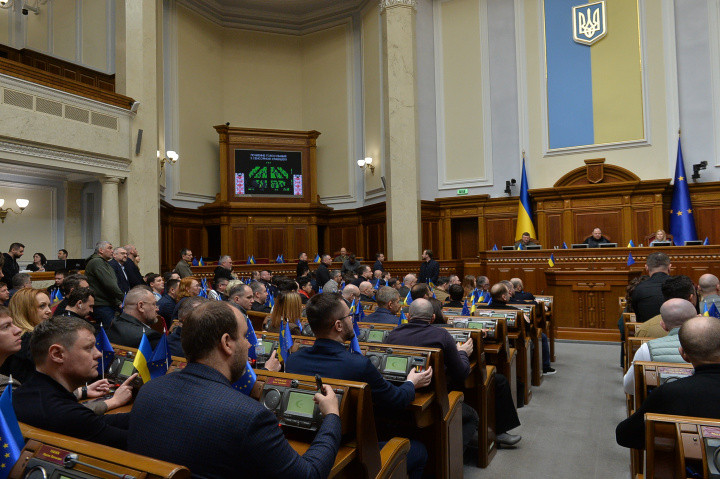 Народні обранці збираються обмежити доступ до судових рішень та дозволити не проводити запис судових засідань