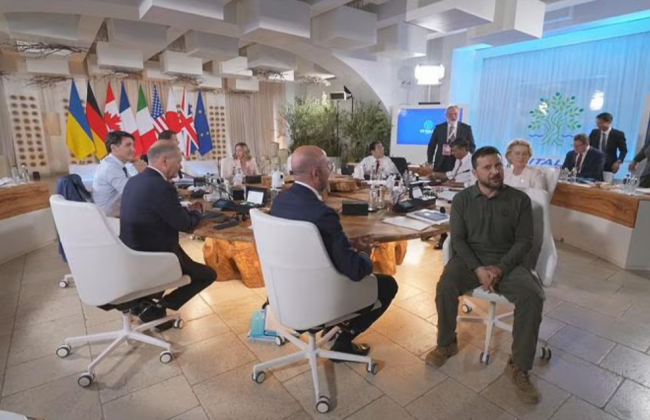 Владимир Зеленский прибыл на саммит G7 в Италию: видео