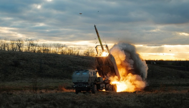 Розвідка США наголосила на ризиках, пов'язаних із надання дозволу Україні завдавати ударів вглиб рф