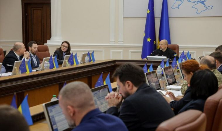 Кабмін ухвалив постанову про повторну перевірку на критичність підприємств, установ, організацій, які мають право на бронювання працівників