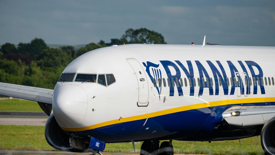 Испания оштрафовала на $187 млн ​​Ryanair и других лоукостеров за взыскание платы за ручную кладь