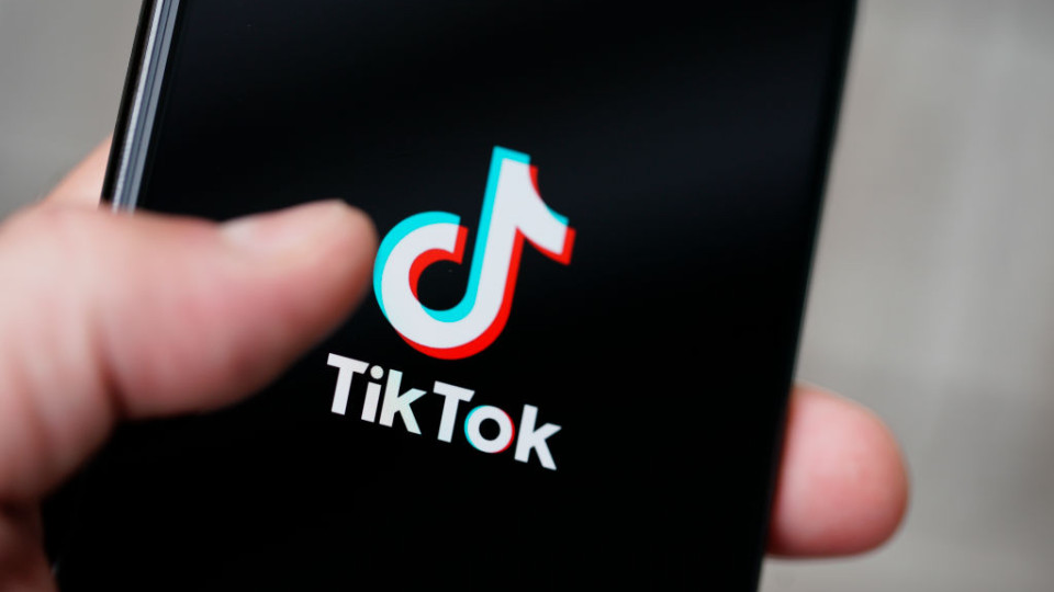 TikTok заборонить підліткам використовувати б'юті-фільтри