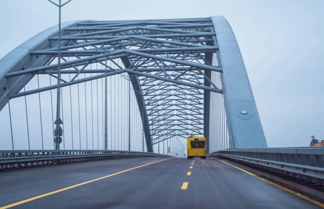 В Киеве открыли Подольско-Воскресенский мост, фото