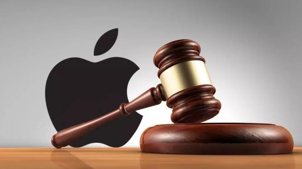 На Apple подали до суду — компанію звинувачують у стеженні за особистими смартфонами своїх працівників