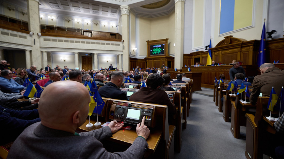 Верховная Рада рассмотрит законопроект об устранении ограничений сроком командировки судьи в другой суд