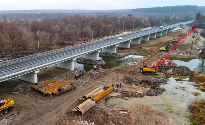 На Київщині відновили зруйнований війною міст, фото