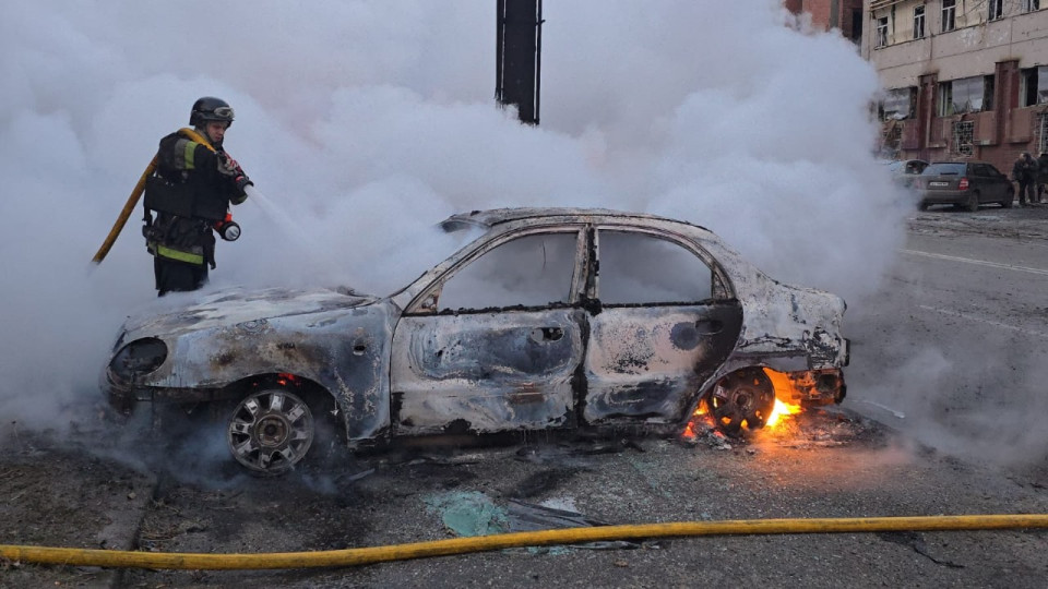 В Киеве уберут сгоревшие и заброшенные автомобили с улиц