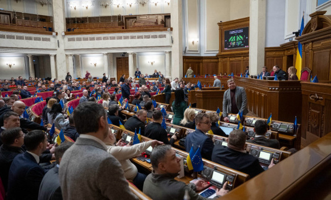 Верховній Раді рекомендували прийняти закон про забезпечення явки учасників процесу і підвищення штрафів за неповагу до суду