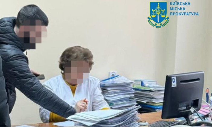 В Киеве на ремонте поликлиники разворовали почти 1,3 млн грн