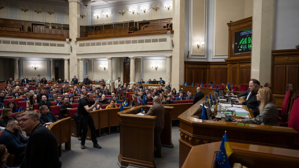 Парламент схвалив за основу законопроект про грошову компенсацію невикористаних днів відпусток військовослужбовців