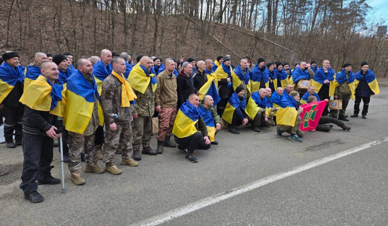 Україна повернула з російського полону 175 захисників, фото