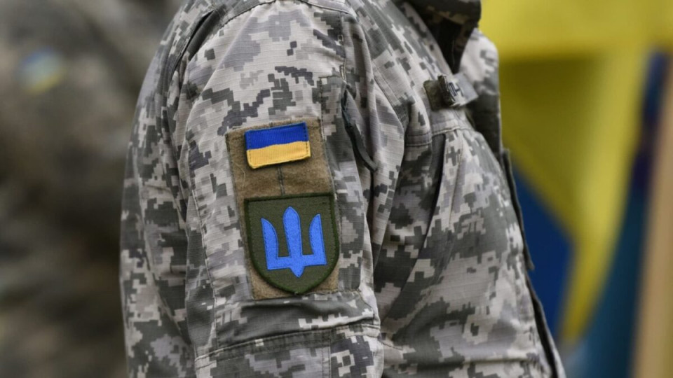 Для чоловіків 60 років і старше при прийнятті на військову службу встановлять випробувальний строк – законопроект