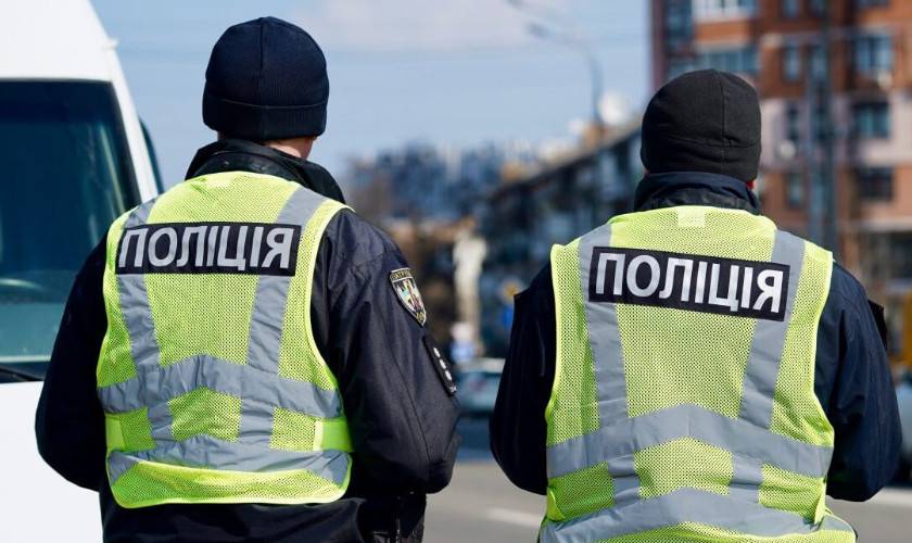 У чоловіків, яких суд тимчасово обмежив у праві керування авто за позовом ТЦК, поліція вилучатиме посвідчення водія – законопроект Кабміну
