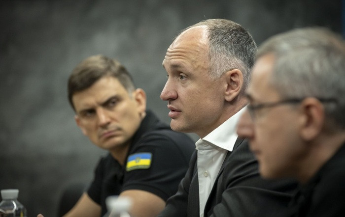 Розслідування воєнних злочинів та запобігання використання РФ товарів подвійного призначення — в Офісі Президента відбулася зустріч із президентом агентства ЄС