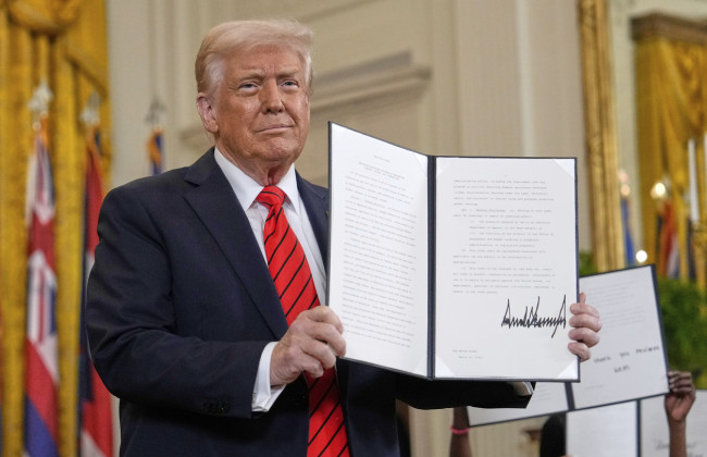 Трамп звинуватив суддів-активістів у перешкоджанні йому виконувати роботу