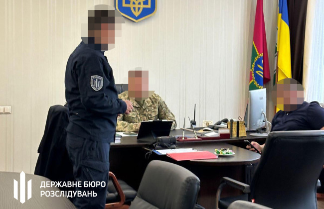 Правоохранители задержали проректора национальной военной академии Ткачука, фото