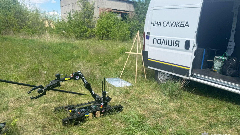 На Рівненщині завербовані 18-річні диверсанти намагалися підірвати поліцію
