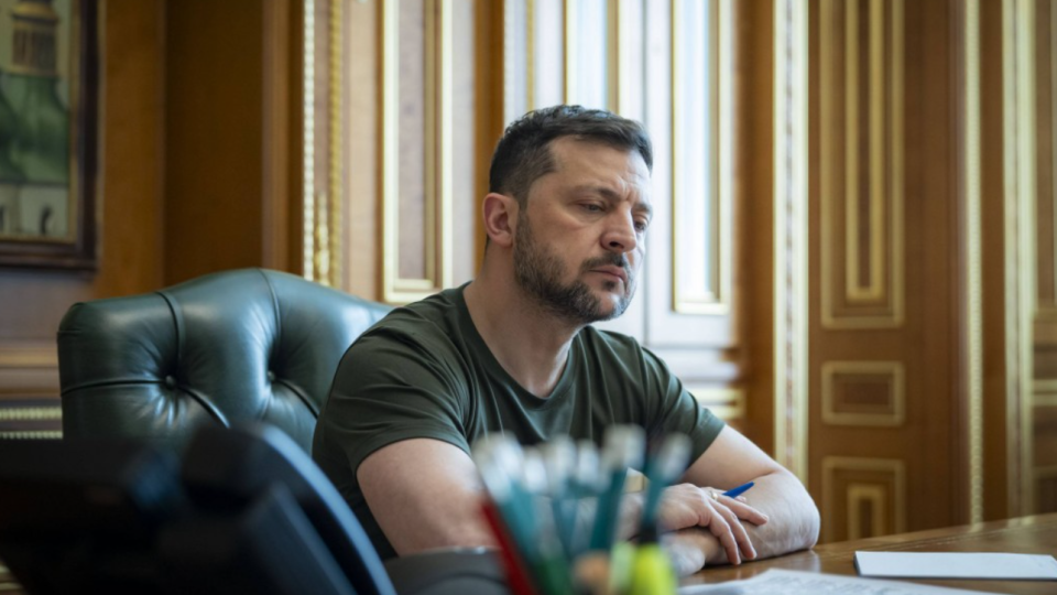 Владимир Зеленский объяснил, что его указ не запрещает ему вести переговоры с Путиным