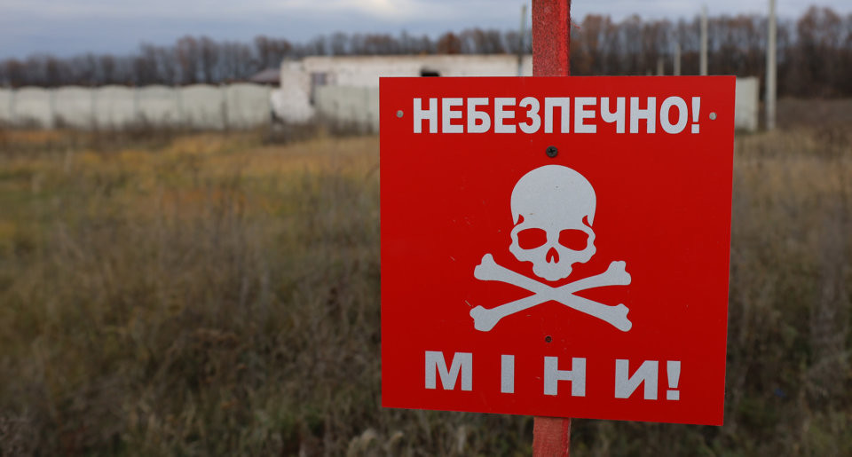 На Херсонщині 68-річна жінка підірвалася на міні, залишеній окупантами