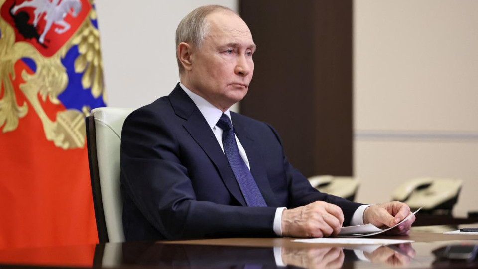 Путин провел совещание с военным руководством накануне переговоров с Украиной