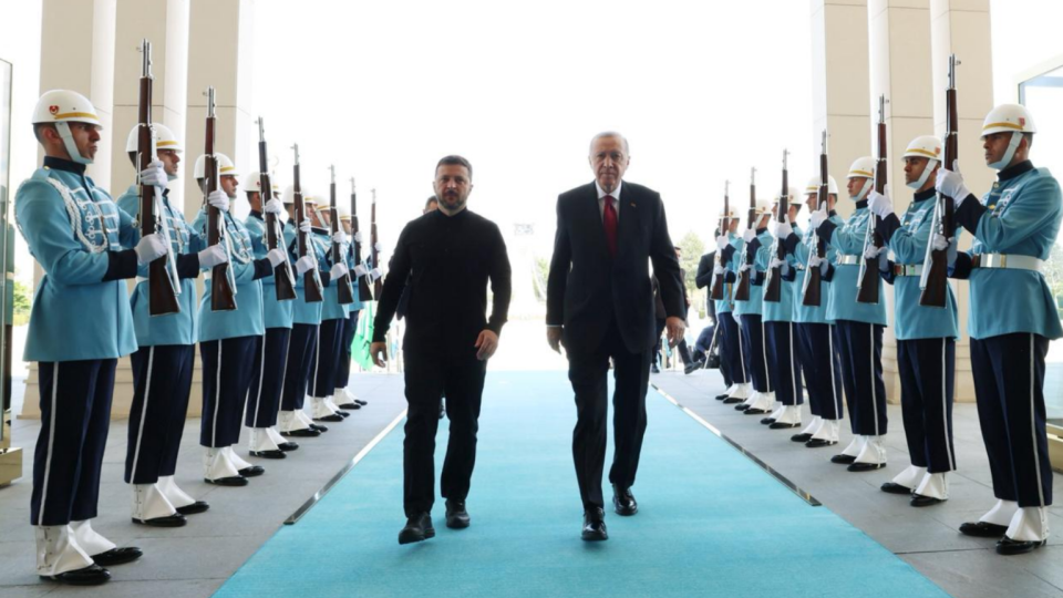 Зеленський та Ердоган проводять переговори разом з делегаціями України та Туреччини, фото