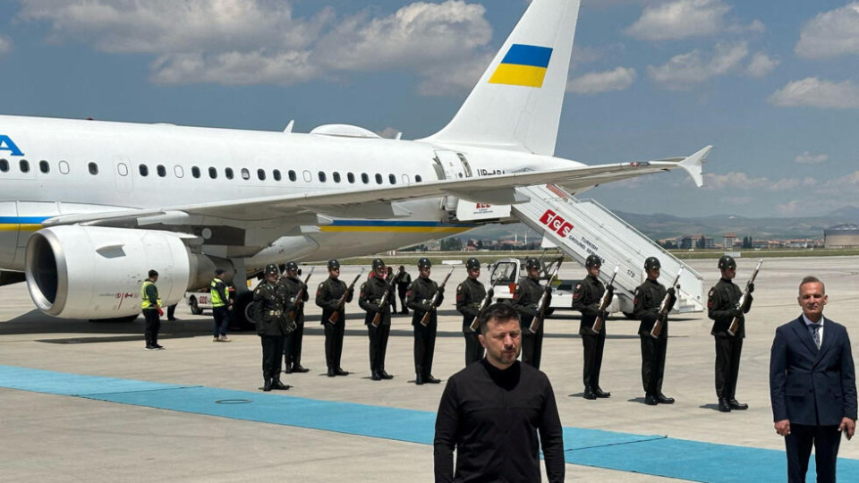 Зеленский назвал российскую делегацию для переговоров «бутафорской»