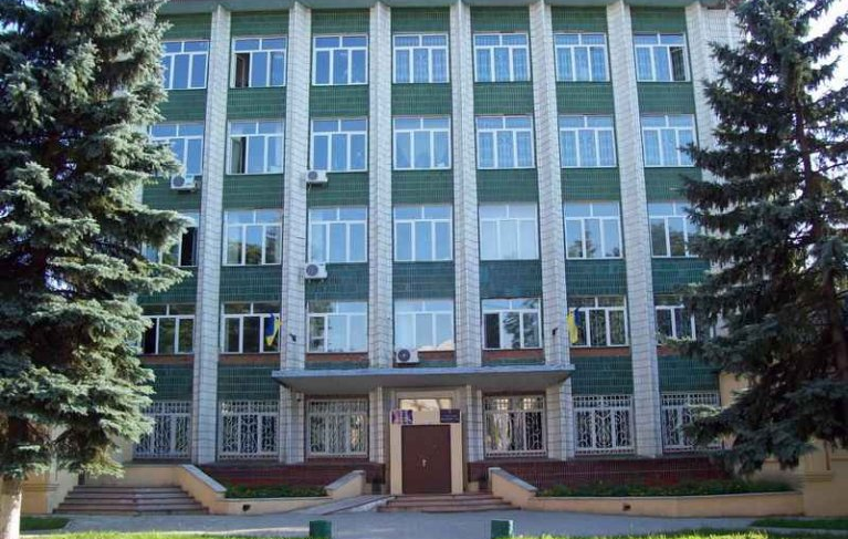 Заречный райсуд Сумы предупреждает о мошенниках, которые обещают за деньги повлиять на результаты судебного разбирательства