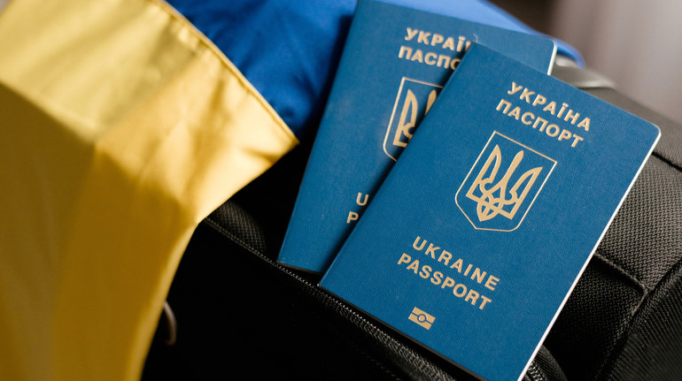 Что нужно знать украинцам перед выездом за границу на постоянное место жительства
