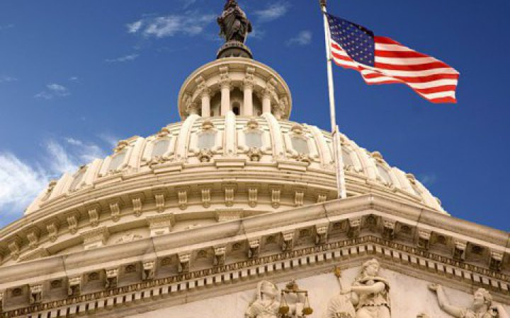 США готовят 500% тариф на товары стран, покупающих российскую нефть – большинство Сената поддерживает жесткие санкции против РФ