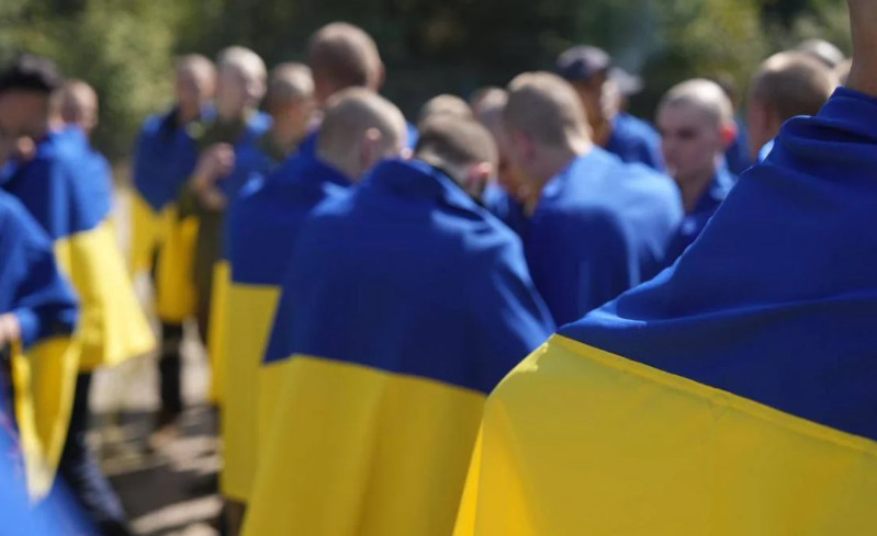 Україна та РФ провели перший етап обміну полоненими в межах домовленості «1000 на 1000» — ЗМІ