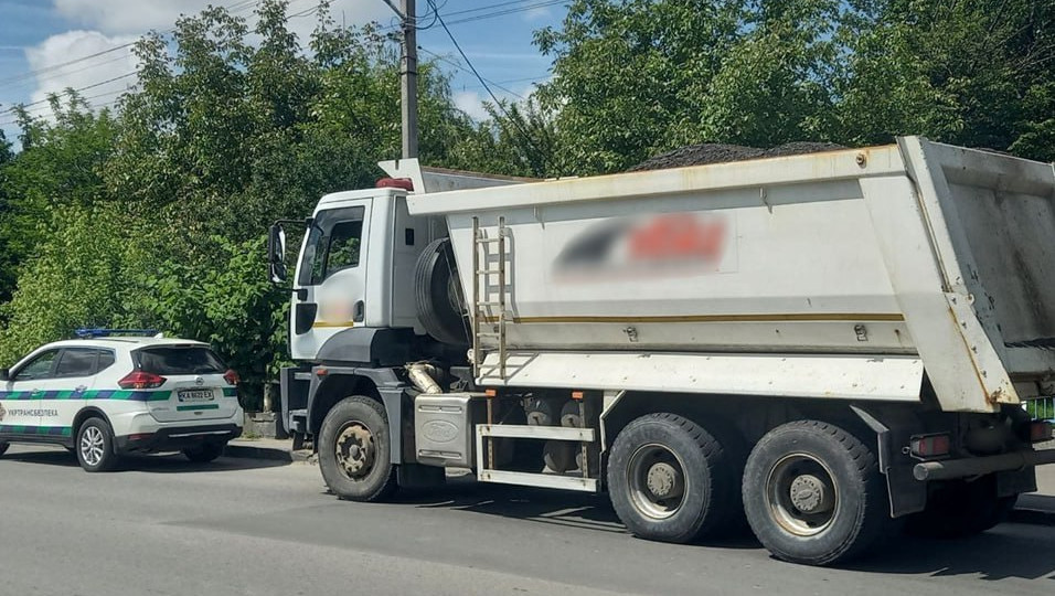 На Закарпатье водитель перегруженного грузовика заплатит 51 тысячу гривен штрафа