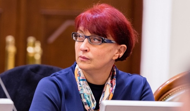Галина Третьякова: частина громадян сплачує податки на забезпечення високих пенсій не собі, а прокурорам, суддям, військовим, які не воювали, також на зарплати держслужбовцям