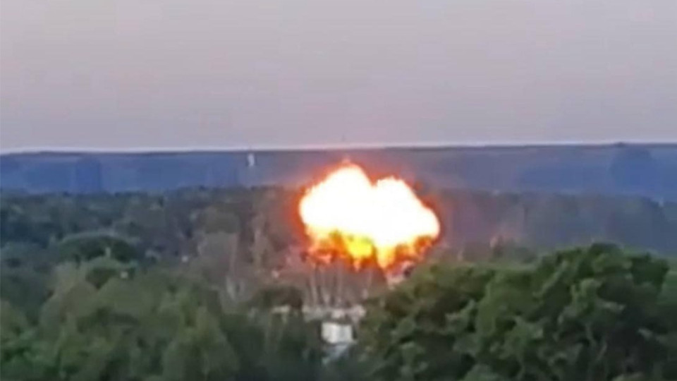 У Підмосков’ї дрон влучив в завод з виробництва БпЛА – відео