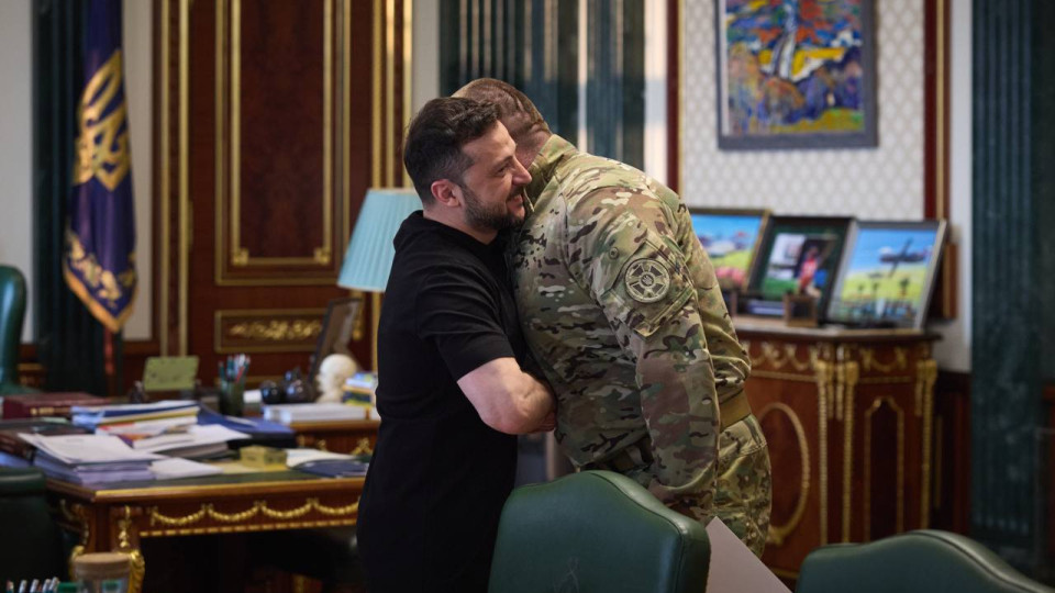 Зеленский прокомментировал успех СБУ в операции на территории РФ: Абсолютно блестящий результат