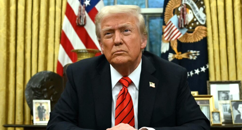 Трамп возмущен ударами Украины по РФ и обсуждает прекращение поддержки Киева — The Atlantic