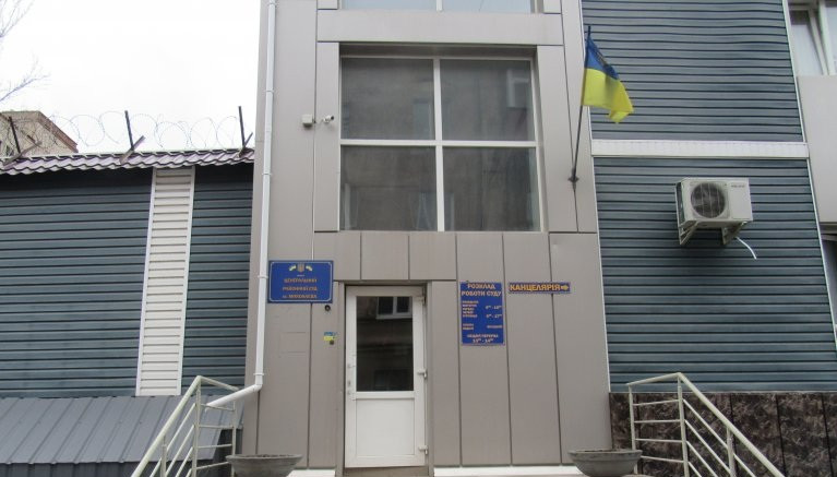 Розселяла окупантів та роздавала російські паспорти — у Миколаєві заарештували жінку за пособництво ворогу