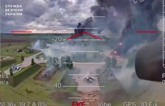 СБУ показала путь FPV-дрона во время операции «Паутина» — от вылета из фуры до поражения самолета, видео