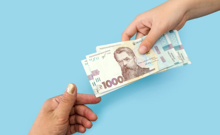 Податкова нагадала, які терміни видачі готівкових коштів під звіт
