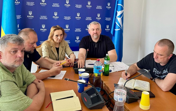 Нардепи обговорюють ідею вимкнення мобільного інтернету під час атак «шахедів» та ідентифікацію усіх мобільних абонентів