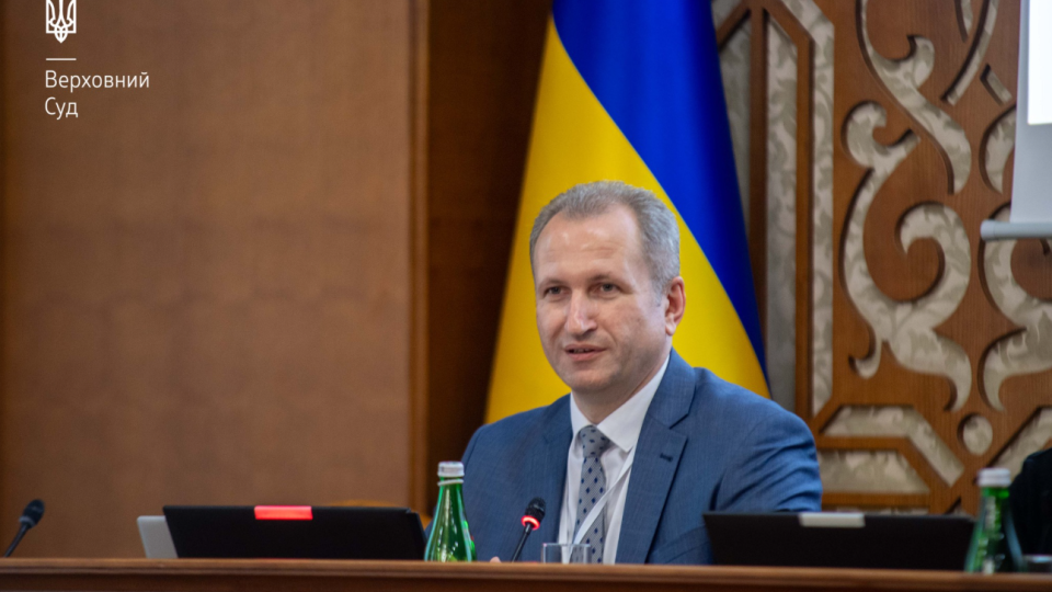 Член ВСП Алексей Мельник заявил, что судьи, которые не наказывают участников дела за злоупотребление правами, «потворствуют затягиванию процесса»