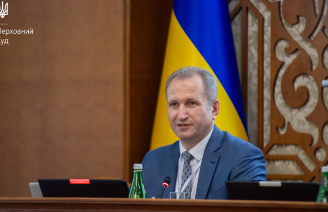 Член ВСП Алексей Мельник заявил, что судьи, которые не наказывают участников дела за злоупотребление правами, «потворствуют затягиванию процесса»