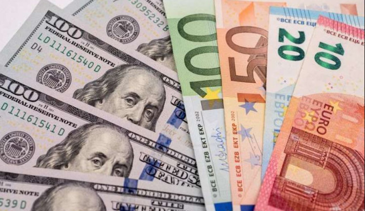 Курс евро впервые в истории Украины превысил показатель в 48 гривен