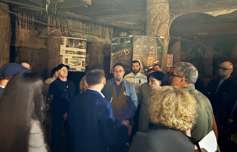 Депутати відвідали Музей на Поштовій площі у Києві після голодування активістки